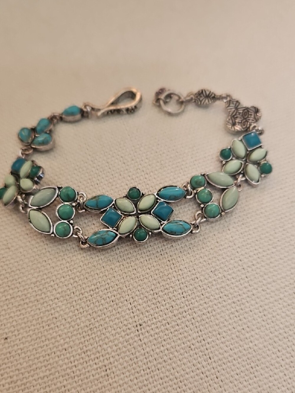 Lucky Brand Turquoise and Mint Green Stone Silver Tone Bracelet - Picture 4 of 9